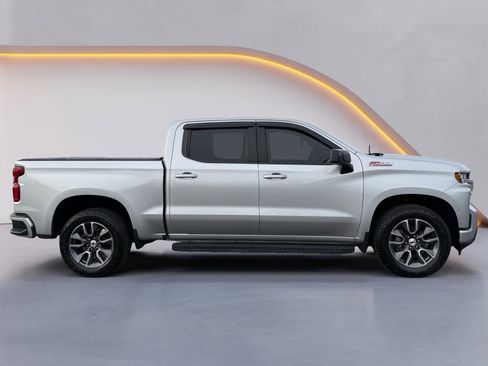 Used 2021 Chevrolet Silverado 1500 RST image 2