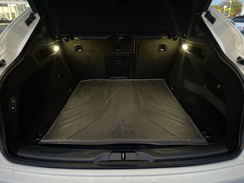 Used 2021 Maserati Levante image 65