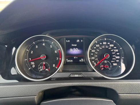 Used 2019 Volkswagen GTI S FWD image 9
