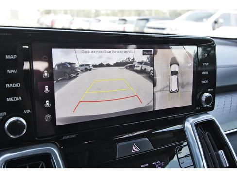 Used 2023 Kia Sorento SX AWD/4WD image 24
