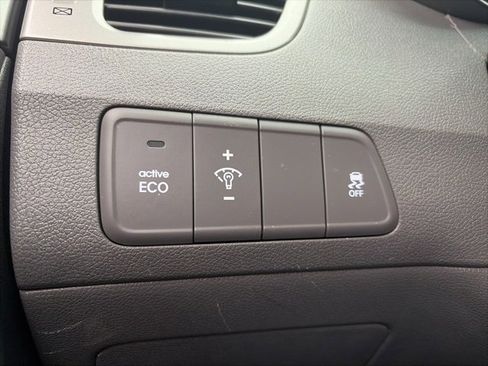 Used 2013 Hyundai Elantra GLS w/ Preferred Pkg image 21