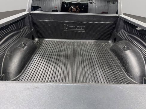 Used 2024 RAM 1500 Laramie image 9