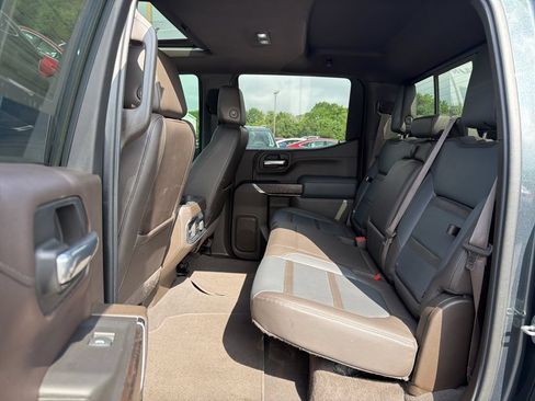 Used 2021 GMC Sierra 1500 Denali w/ Denali Ultimate Package AWD/4WD image 17