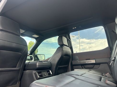 Used 2023 Ford F150 Lariat image 31