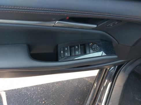 Used 2024 MAZDA MAZDA3 s FWD image 12
