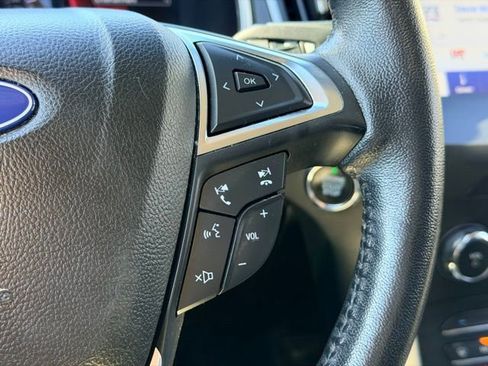 Used 2020 Ford Edge SEL w/ Cargo Accessory Package image 11