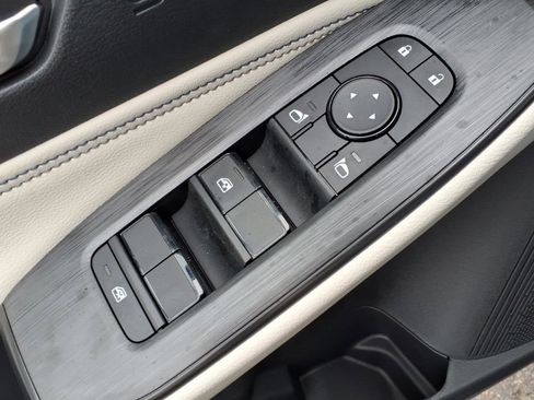 New 2026 Nissan Sentra SL image 17