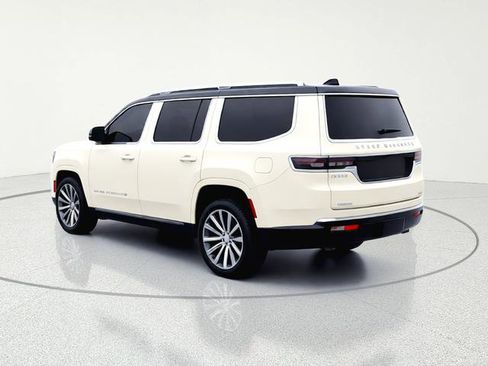 Used 2023 Jeep Grand Wagoneer Series II AWD/4WD image 11