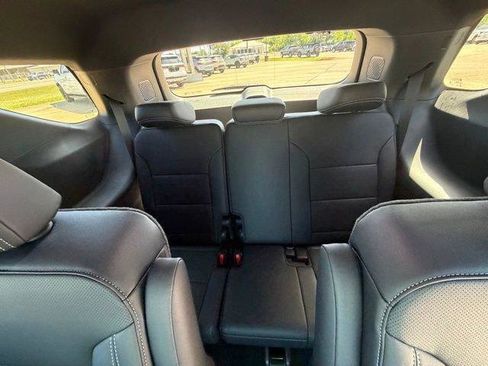 New 2026 Chevrolet Traverse LT w/ Driver Confidence Package FWD image 10