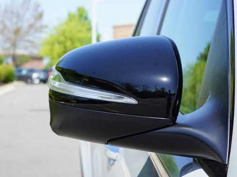 Certified 2025 Mercedes-Benz GLE 450e 4MATIC image 15