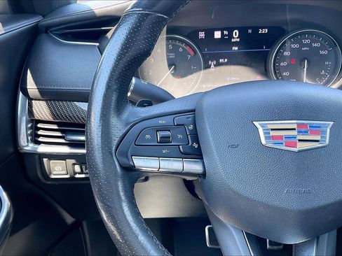 Used 2020 Cadillac XT4 Sport AWD/4WD image 17