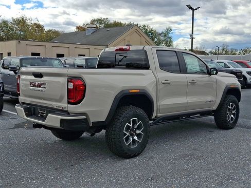 New 2026 GMC Canyon AT4X image 4