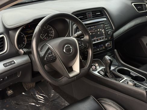Used 2018 Nissan Maxima 3.5 SV image 13