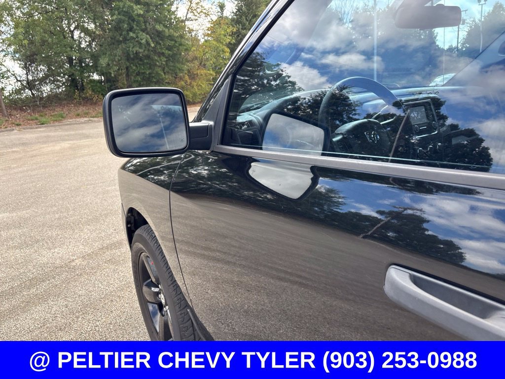 Used 2014 RAM 1500 Express RWD image 12