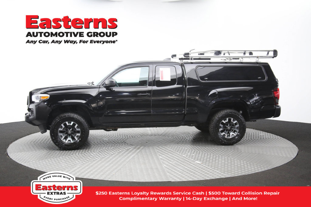 Used 2023 Toyota Tacoma SR AWD/4WD image 61