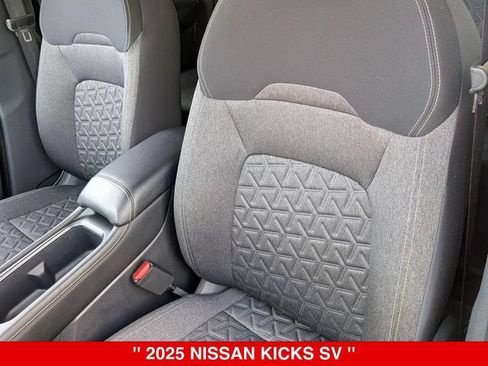 Certified 2025 Nissan Kicks SV AWD/4WD image 15