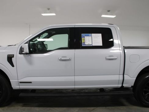 Used 2025 Ford F150 Platinum AWD/4WD image 6
