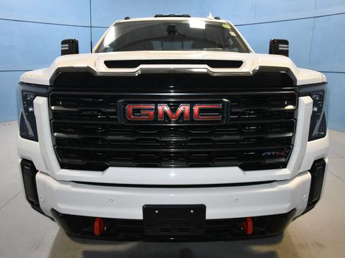 Used 2024 GMC Sierra 2500 AT4 w/ AT4 Premium Plus Package AWD/4WD image 24