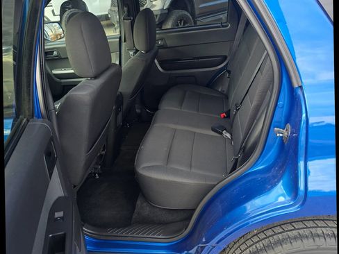 Used 2011 Ford Escape XLT image 8