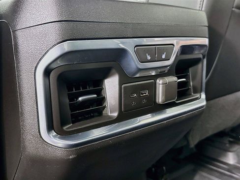 Used 2020 Chevrolet Silverado 1500 High Country w/ Technology Package AWD/4WD image 28