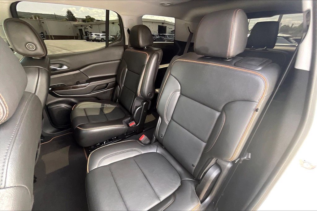Used 2023 GMC Acadia AT4 w/ Technology Package AWD/4WD image 25