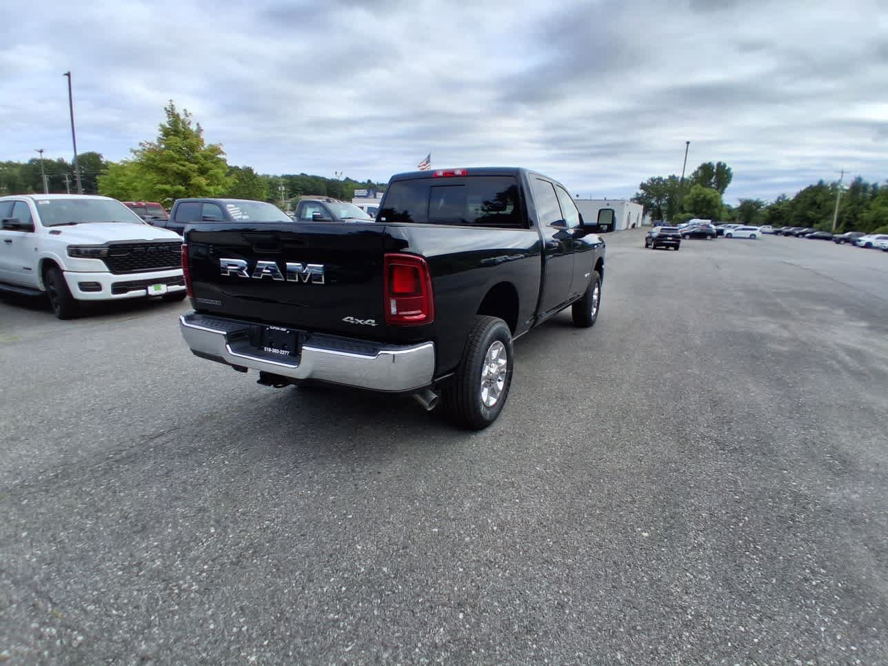 New 2026 RAM 3500 Big Horn AWD/4WD image 4