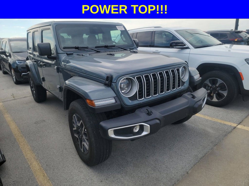 Used 2026 Jeep Wrangler Unlimited Sahara AWD/4WD image 3