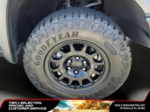 Certified 2024 GMC Sierra 1500 AT4X w/ AT4X AEV Edition AWD/4WD image 48