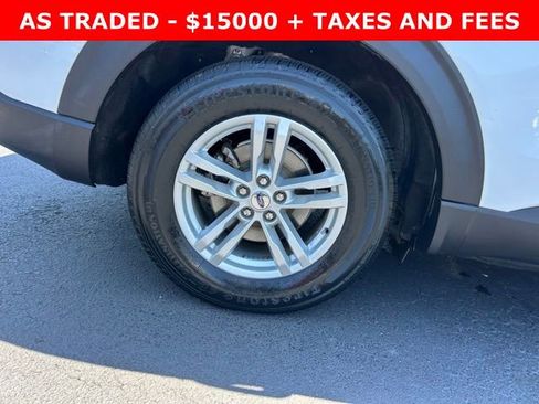 Used 2020 Ford Explorer XLT image 7