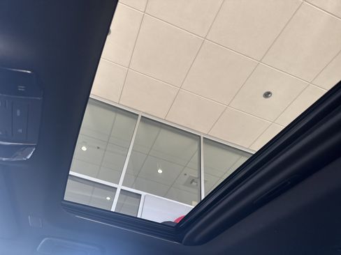 Used 2024 Lexus GX 550 image 29