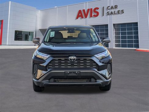 Used 2025 Toyota RAV4 LE image 2