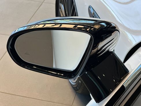 New 2026 Mercedes-Benz SL 63 AMG S e Performance 4MATIC image 9