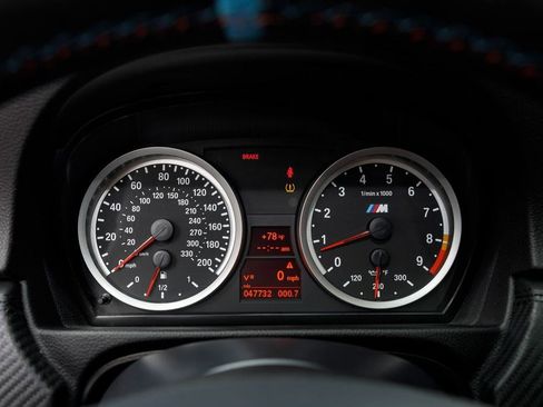 Used 2011 BMW M3 Sedan RWD image 35