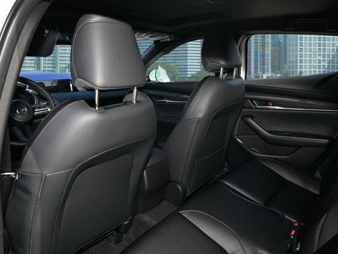 New 2026 MAZDA MAZDA3 s FWD image 18