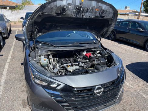 Used 2025 Nissan Versa SV image 31