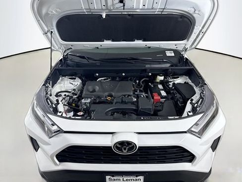 New 2025 Toyota RAV4 XLE image 27