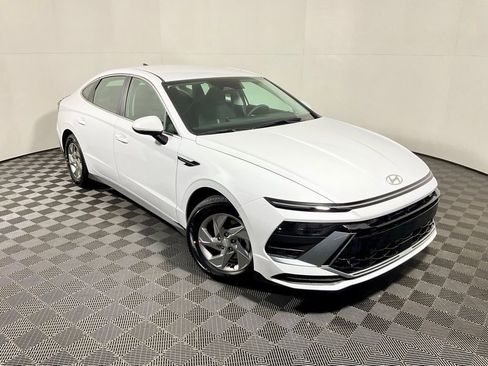 New 2026 Hyundai Sonata SE image 3