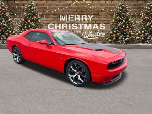 Used 2015 Dodge Challenger R/T Plus image 8
