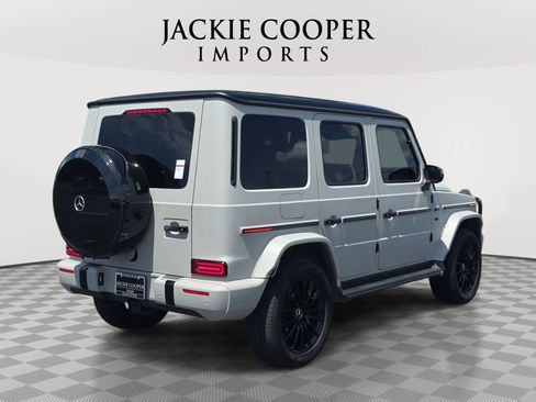 Used 2024 Mercedes-Benz G 550 image 5