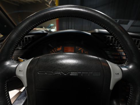 Used 1990 Chevrolet Corvette ZR-1 RWD image 57
