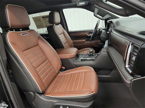 Used 2023 GMC Sierra 1500 Denali Ultimate image 32