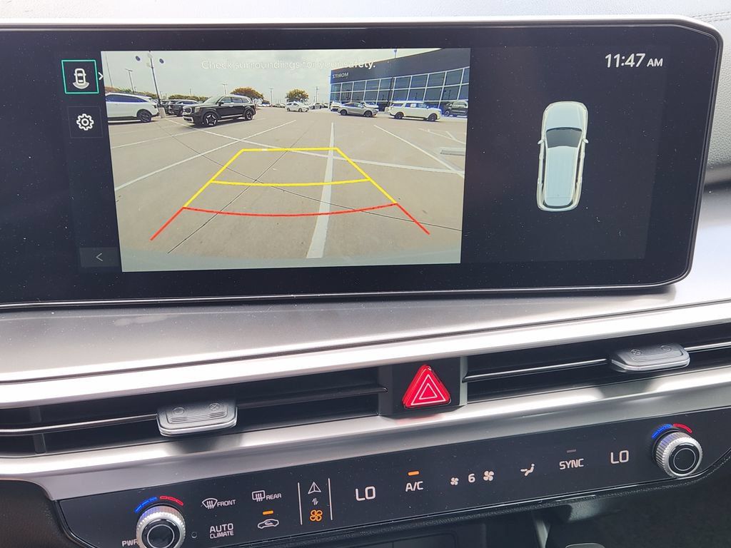 New 2026 Kia Sorento S FWD image 13