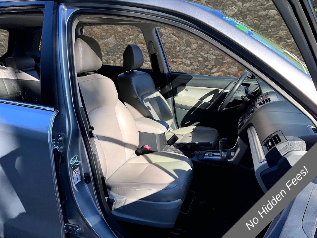 Used 2014 Subaru Forester 2.5i Limited AWD/4WD image 7