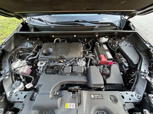 Certified 2023 Toyota RAV4 XLE FWD image 12