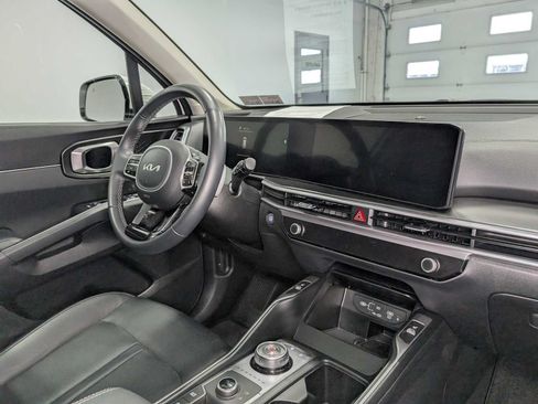 Certified 2025 Kia Sorento EX AWD/4WD image 47