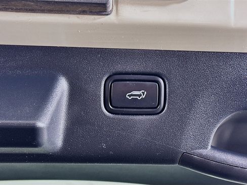 Used 2022 Kia EV6 Wind image 30