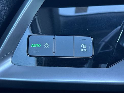 Used 2022 Audi A3 2.0T Premium image 29