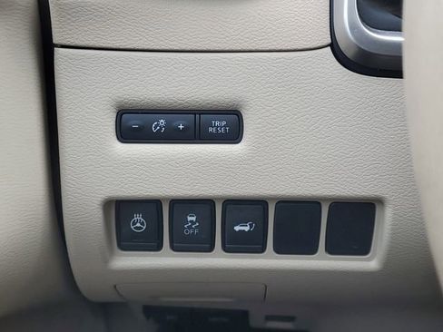 Used 2017 Nissan Murano SL image 20