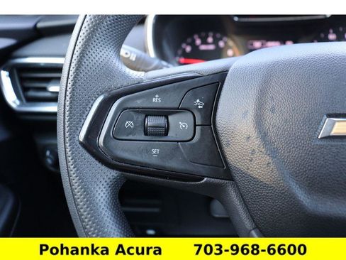 Used 2021 Chevrolet TrailBlazer LT w/ Convenience Package image 12