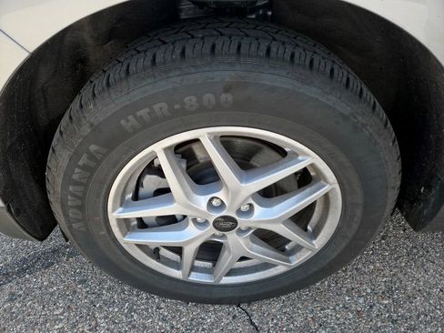 Used 2024 Ford Edge SEL AWD/4WD image 36